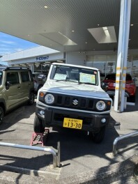 ジムニー　傾けました！