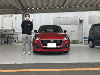 Y様　スイフトご納車おめでとうございます！