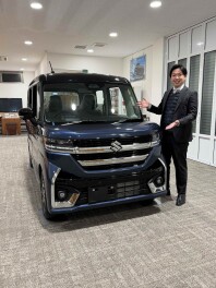 新たな展示車が来ました！