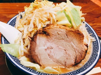 涙とともにラーメンを食べたものにしか人生の味はわからない