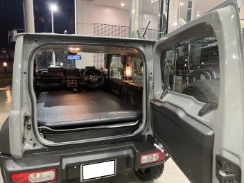 ジムニーシエラで車中泊！「うなぎパイ」のお土産頂きました！！