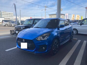 スイフトスポーツご納車させて頂きました!