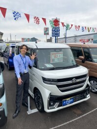 ☆今週の入荷情報☆　～スペーシアカスタム カスタム　ＨＹＢＲＩＤ　ＸＳ　期間限定目玉車　ＡＣＣ～
