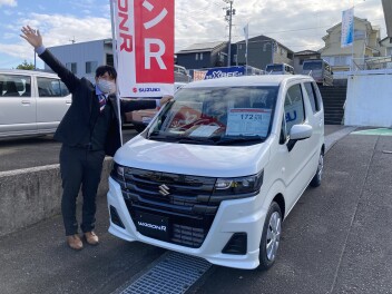 新型ワゴンRがお店にやってきました！！