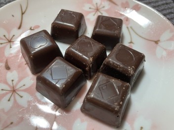 チョコレートなんて…大嫌い(2月12日)