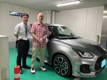 スイフトスポーツ納車させていただきました！！！