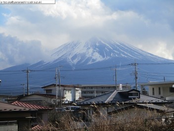 暖かい富士吉田