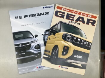 新型車ティザーございます！