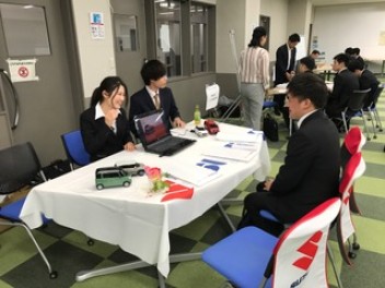 ☆流通科学大学の学内企業説明会に参加しました☆