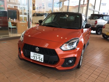 NEWスイフトスポーツ試乗車です(^^)/