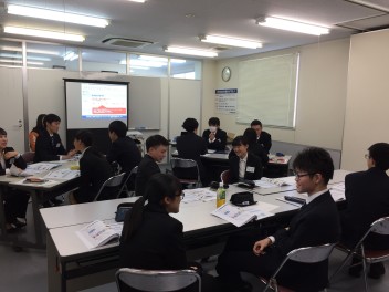 上野法律ビジネス専門学校様への営業職インターンシップを実施しました！