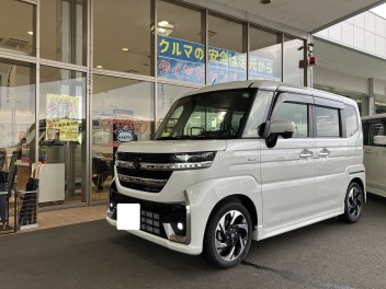 新型スペーシアカスタム、ご納車おめでとうございます♪