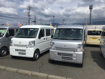 【展示車】エブリイもバン・ワゴン計５台入庫しました！