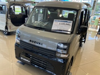 NEW　エブリイ登場!  実車をみるならスズキアリーナ新鎌ヶ谷へ