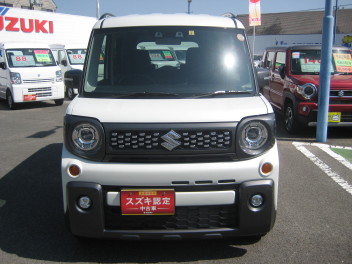 おすすめ中古車紹介いたします。