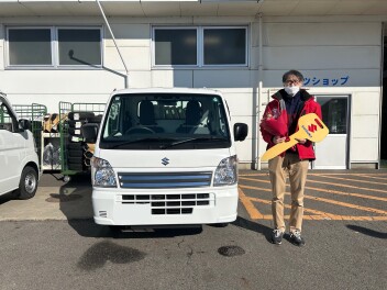 M様にキャリィトラックをご納車させて頂きました
