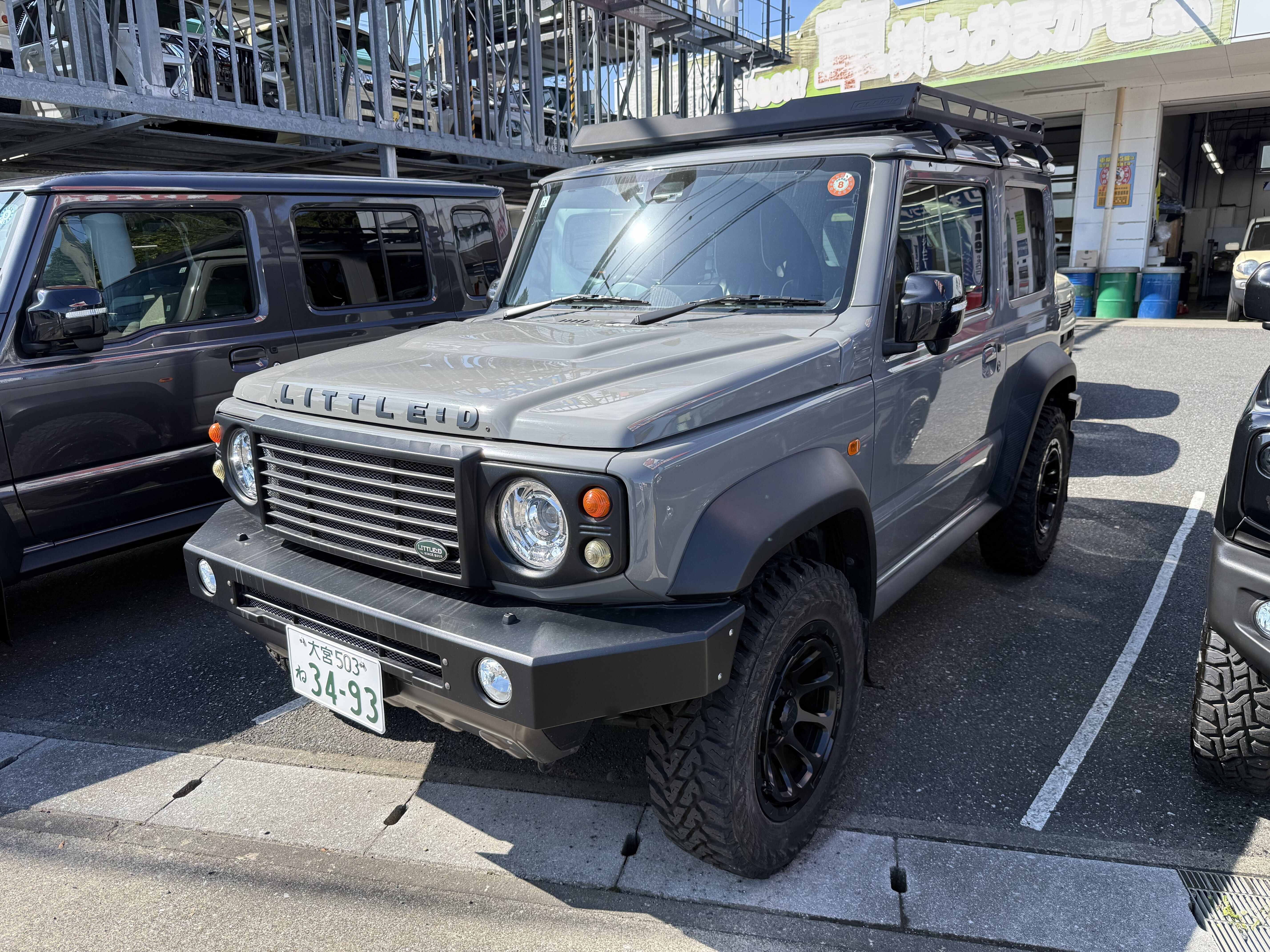 ジムニーシエラDAMDリトルD仕様の展示