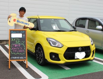 スイフトスポ－ツ納車しました。