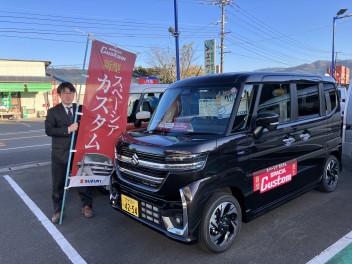 新型スペーシアカスタム、試乗車届きました！！