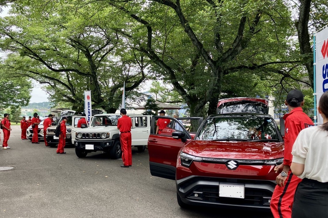 スズキ展示車のご案内