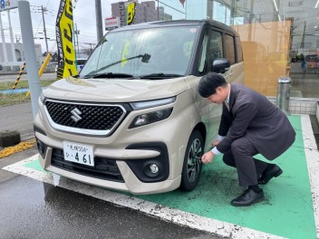 タイヤ履き替えキャンペーン　継続中！