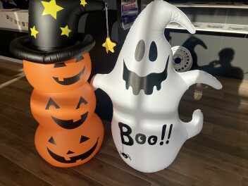 店内今年もハロウィン仕様になってます‼