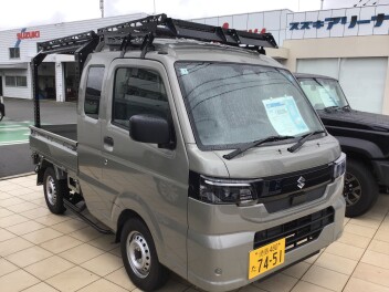 スーパーキャリイ・ハードカード　試乗・展示車