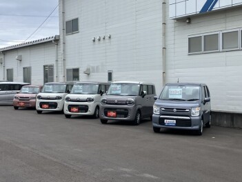 中古車展示場