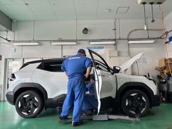 電気自動車ｅビターラの点検