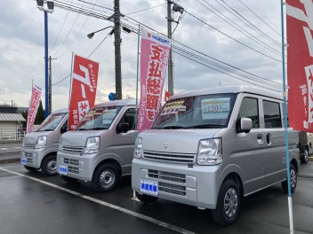 新古車、中古車あります！！