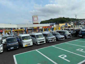 今週末はスズキのお店へ★