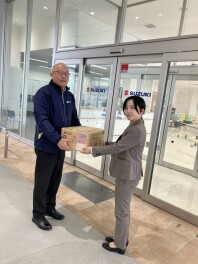 上越でもフードバンクに寄付させていただきました