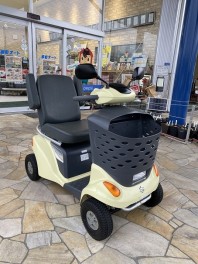 セニアカー限定１台！