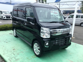 【展示車】エブリイワゴン　PZターボ入庫しました！