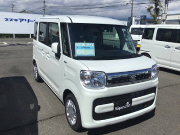 展示車　続々入庫してます！
