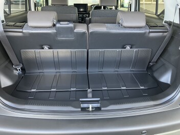 新型クロスビー　トランク編