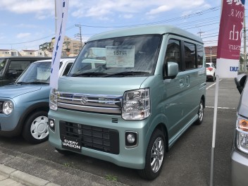 展示車入替【エブリィワゴン】