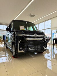 店内展示車入れ替えました