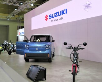 ☆　大阪モーターショーに行ってきました　☆