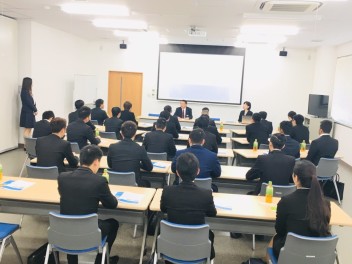 【整備】〈専〉YIC京都工科自動車大学校　国際自動車整備科様　会社見学会