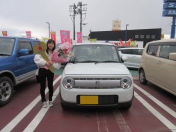 ピカピカのラパンご納車させていただきました！