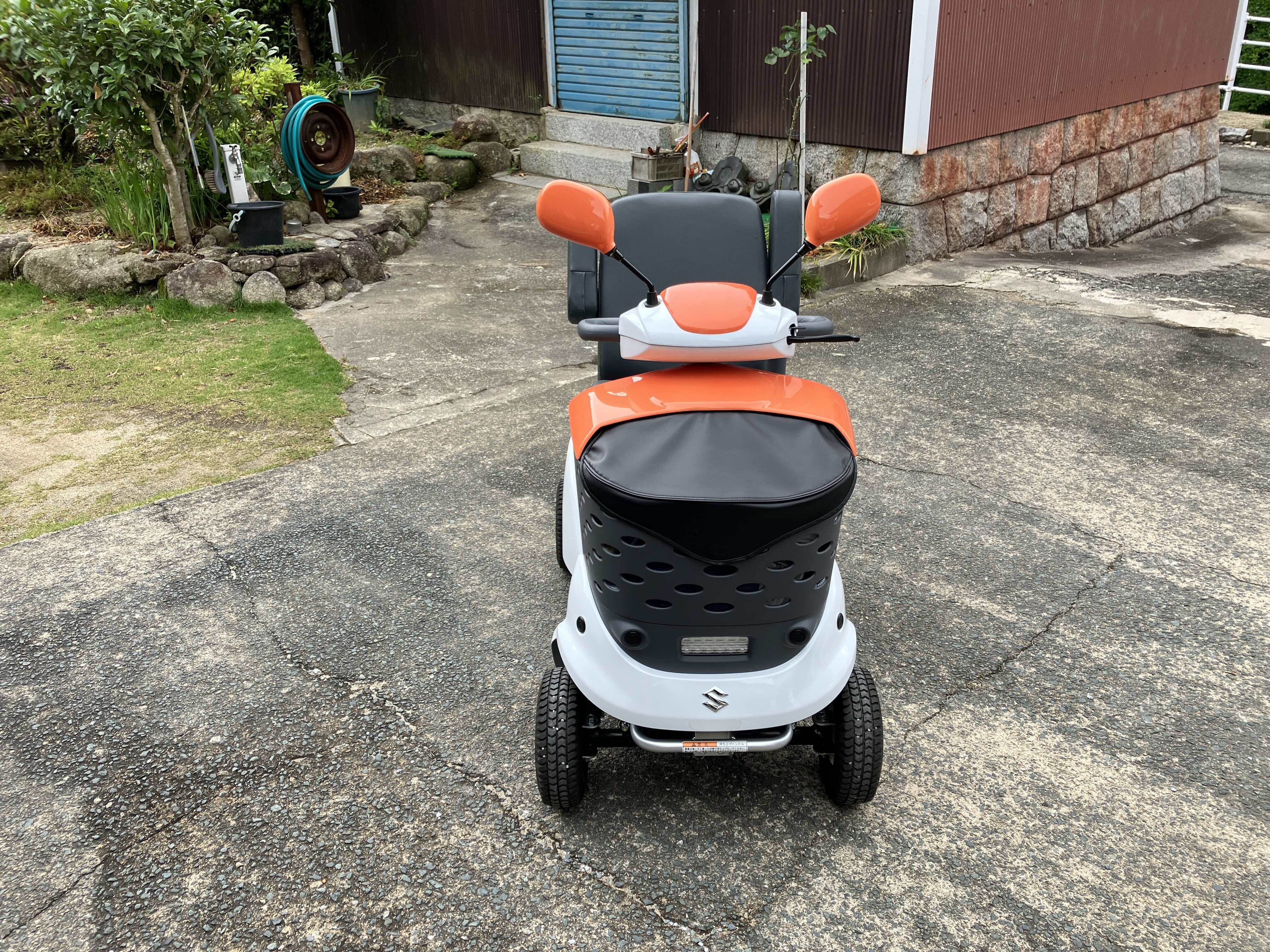 セニアカーを個性的にカスタマイズ！！｜新車情報｜お店ブログ｜株式