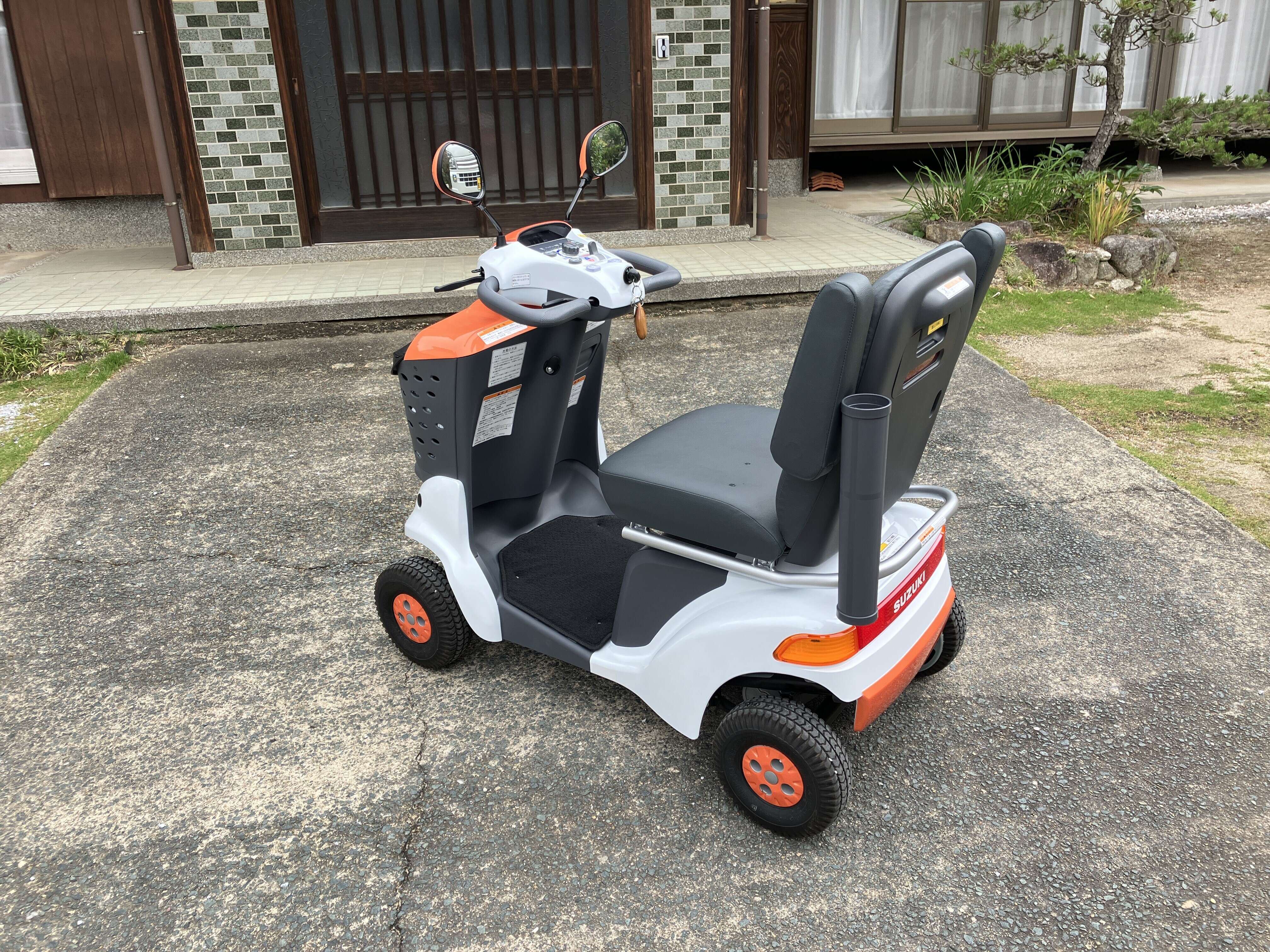セニアカー　個人 セニアカーを個性的にカスタマイズ！！｜新車情報｜お店ブログ｜株式