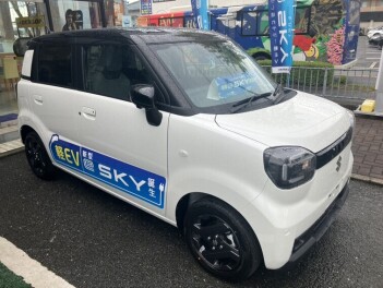 新型e-SKY　展示車が入りました。