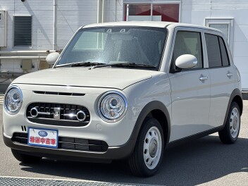 今週のおすすめ中古車 ｛走行距離３２ｋｍ！｝【アルトラパンＬＣ　Ｘ】