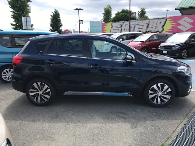 Sx4 S Cross入庫しました 新車情報 お店ブログ 株式会社トヨナガ ドリーム店 Sx4 S Cross入庫しました 新車情報 お店ブログ 株式会社トヨナガ ドリーム店