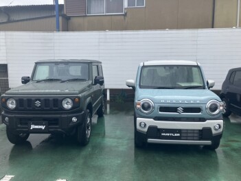 新しい展示車、ジムニーとハスラーが参りました！