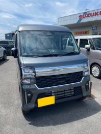 新型エブリイワゴンと新型エブリイJリミテッド展示車入りました！