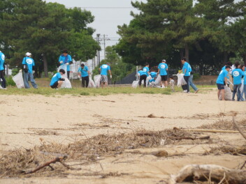 ☆スズキグループ合同海岸清掃活動☆