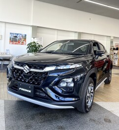 新型のコンパクトSUV『フロンクス』発売
